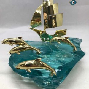 Καράβι με 4 δελφίνια