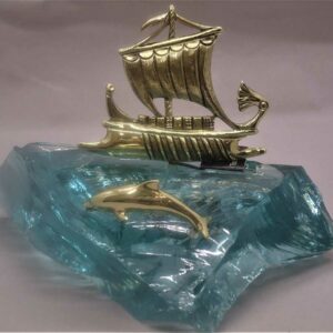 Αργώ με μονό δελφίνι