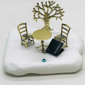 Καφενείο με δένδρο ζωής